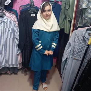 مانتو مدرسه. روپوش مدرسه ابتدایی .فرم مدرسه