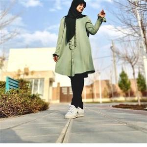 مانتو کوتاه دکمه دار چین دار