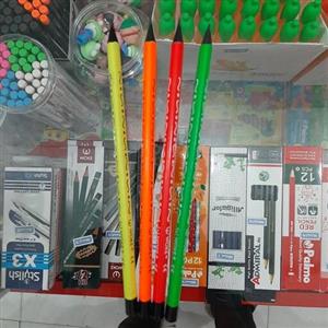 مداد مشکی زغالی ووک