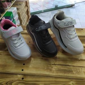 کفش اسپرت کمل camel بچگانه فوق العاده شیک و جذاب مناسب دختران پسران شیک پوش