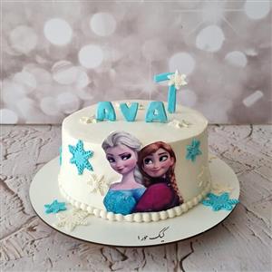 کیک تولد خامه ای با تزیینات فوندانت السا و انا با فیلینگ موز وگردو وکرم شکلاتی کیک تولد کودک