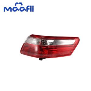 چراغ خطر تویوتا کمری 2007 سمت راست