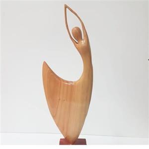 مجسمه تندیس طرح کرشمه صنایع دستی چوبی و دکوری خاص (پس کرایه)