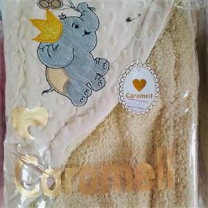 پتو نوزاد کارامل مدل گل