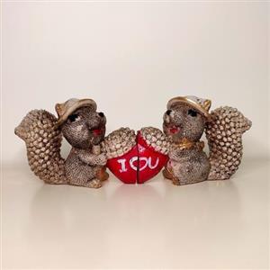 مجسمه سنجاب طرح لاو