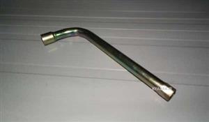 آچار چرخ ام وی ام 110