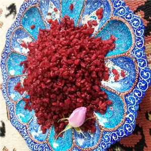 زرشک  پفکی  125 گرمی بهرامن 