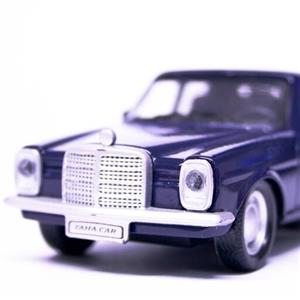 ماکت ماشین فلزی مرسدس بنز  220 (mercedes benz 220)موجود به رنگ قرمز سورمه ای