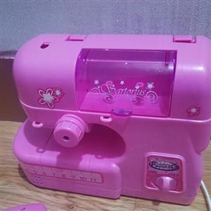 چرخ خیاطی اسباب بازی دخترانه پینک لاو