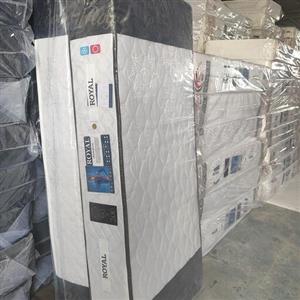 تشکرویال طبی ارتوپدی 100 درصد قطر 30 سانت. 8 سال گارانتی. مناسب وزن بالا و افراد دارای دیسک کمر و گردن و درد سایتیک
