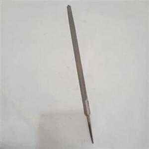 سوهان آهن سه پهلو سایز 8 اینچ ( 25 سانت )