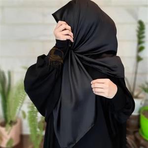 روسری ساتن قواره دار