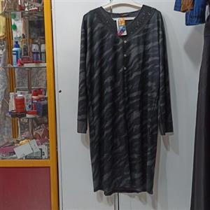 تونیک قواره دار ژاکارد دکمه دار سنگی سایز بزرگ رنگ بندی بادمجونی و مشکی و زرشکی و یشمی و سورمه ای و...