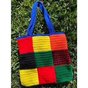 توت بگ و کیف دوشی بافتنی با طرح کاردیگن هری استایلز