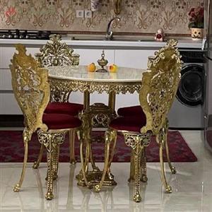 میز ناهار خوری 4 نفره طرح سلطنتی بدنه تمام برنزی و رنگ ثابت با ضمانت