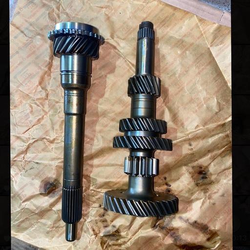 شفت و دنده زیر گیربکس آریسان وانت نو شرکتی sp طلایی