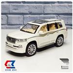 ماکت تویوتا لندکروز سفید چِژی(مقیاس:1/24)(TOYOTA Land Cruiser  Chezhi)