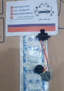 دسته سیم چراغ خطرعقب سمند lx روی بدنه دوستان