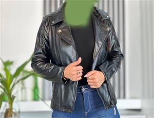 کت چرم زنانه تیانا کد te54052