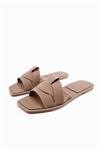 صندل اورجینال زنانه برند زارا Zara مدل FLAT CRISS-CROSS RUBBERISED SLIDER SANDALS کد 2637/910