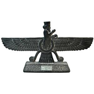 مجسمه تندیس و پیکره شهریار مدل فروهر کد MO1900 سایز بزرگ