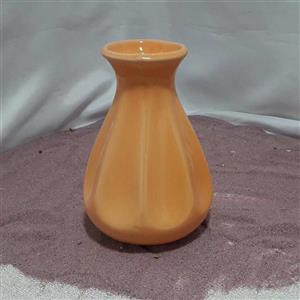 گلدان سرامیکی مدل شیپوری کد S49