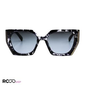 عینک افتابی زنانه با فریم رنگ مشکی و لنز سایه روشن دودی برند Valentino مدل 9794 