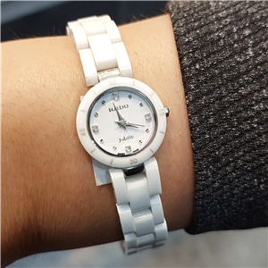 ساعت تمام سرامیکی رادو زنانه رنگ سفید مناسب هدیه و استفاده روزمره