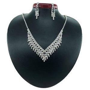 نیم ست زنانه تیتانیوم طرح جواهر کد w-se-07