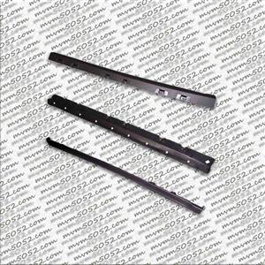 فلاپ روی رکاب راست ام وی ام ۵۵۰