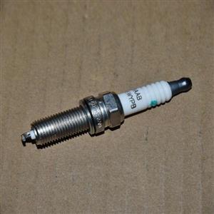 شمع موتور تیگو ۸ پرو