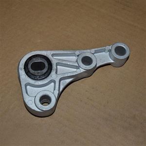 دسته موتور عقب ام وی ام X33S