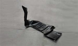 آبگیر چپ زیر سپر جلو ام وی ام X33