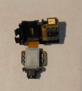 فلت هندزفری سونی Z3 اورجینال