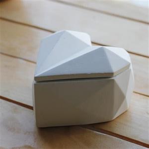 جعبه‌ دکوری جواهر کارو مدل قلب مناسب کادو تولد کد s40