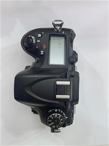 دوربین نیکون Nikon D610 body / دست دوم - 100 شات