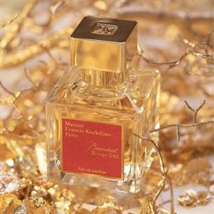 عطر فرانسیس کورکجان باکارات رژ ۵۴۰ Francis Kurkdjian Baccarat Rougeحجم 70میل