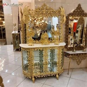 ست آینه کنسول بوفه دار با شمعدان و ساعت رومیزی تمام برنزی طرح گل ترمه و طاووس