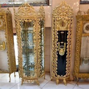 ست ساعت ایستاده و بوفه طرح بادمجانی با بدنه کار شده و رنگ ثابت 