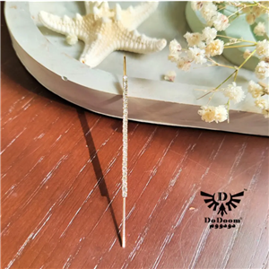 گوشواره کراس نگینی ساده E35