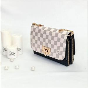 کیف دوشی لویی ویلتون