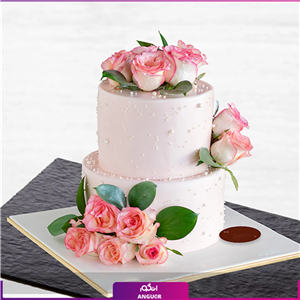 کیک تولد فوندانت 2 طبقه با گل آرایی