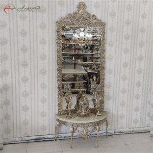 آینه کنسول تمام برنزی طرح گل سرخ همراه با ساعت و شمعدان طرح فرشته، 