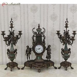 ساعت شمعدان برنزی سنگی به رنگ آنتیک و سنگ سبز رنگ پولیش شده کد 441