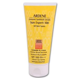 کرم ضد آفتاب  رنگ برنز صدفی SPF100 آردن  Ardene Sunscreen Tinted Cream SPF100