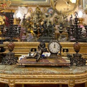 ساعت و شمعدان برنزی طرح فرشته، تولید شده با رنگ آنتیک و ظرافت بالا  کد 437