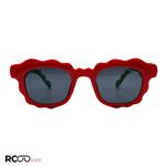 عینک آفتابی فانتزی زنانه با فریم قرمز رنگ، دسته سبز، ویفرر و لنز دودی شنل مدل FA455
