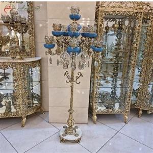 کنار سالنی برنزی با سر شاخه ی کریستالی با ظاهر شیک و خاص و نوردهی بی نظیر دارای ضمانت