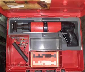 تفنگ میخکوب هیلتی سوئیس اصلی مدل HILTI DX400B در حد نو