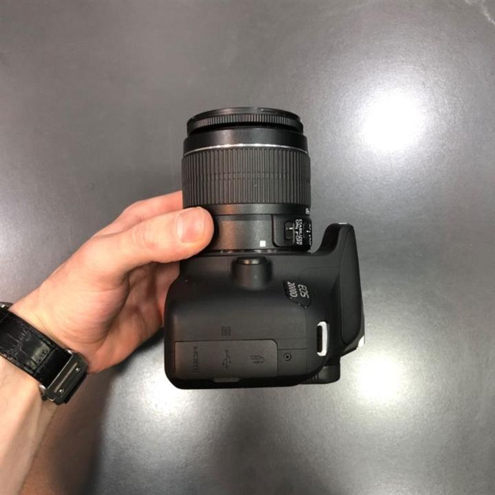 Canon 2000D EF-S 18-55mm IS II